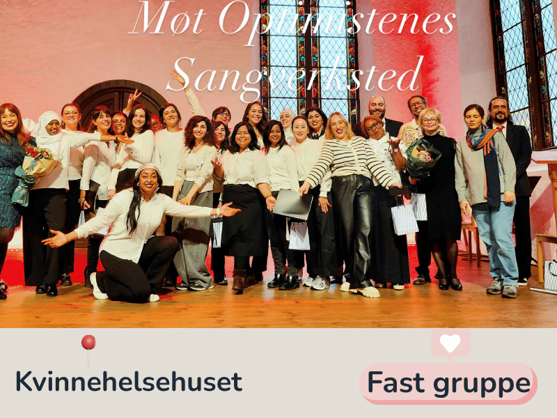 Bilde av koret Optimistenens Sangverksted, øver på Kvinnehelsehuset, fastgruppe